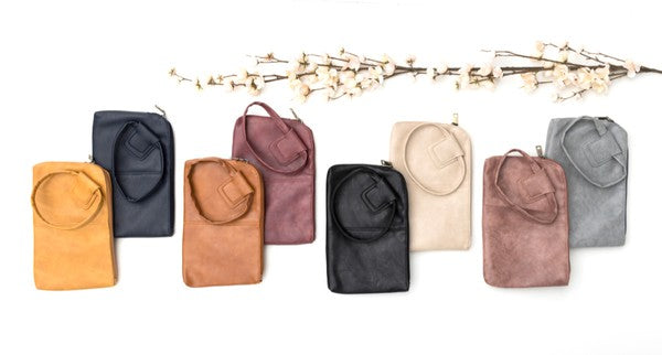 Elegant Wristlet Mini Clutch