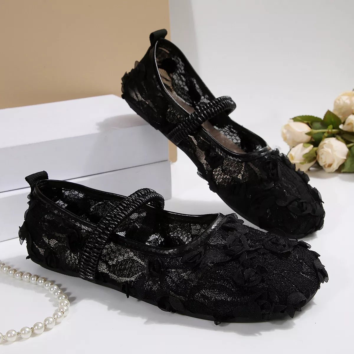 Round Toe Flats Slip-Ons – Comfortable Everyday Footwear