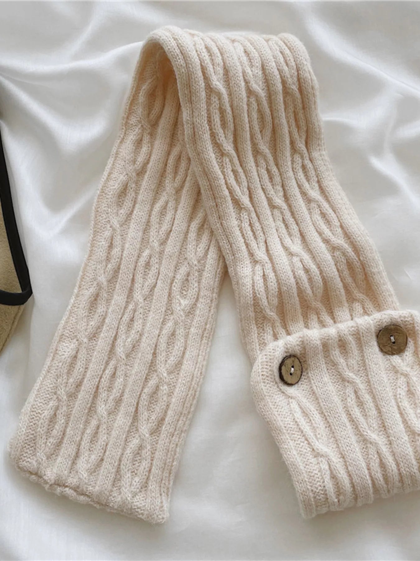 ddf0aa29aba14cc587c7ada1c7fc9145-Max-Origin